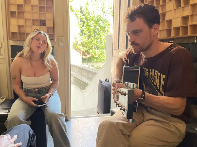 Charli et Vike au Studio Light Up